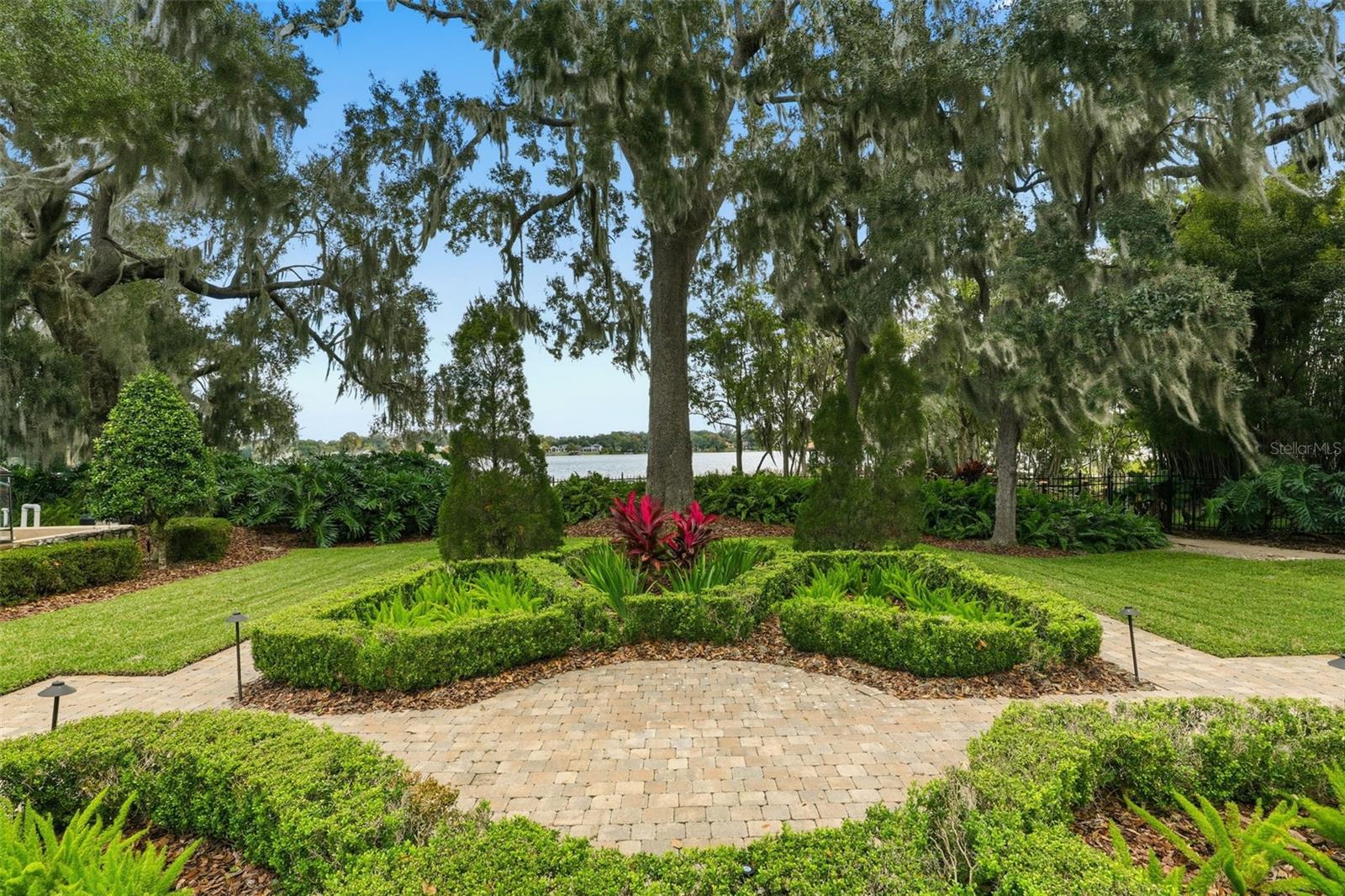 O6350054 Property Photo