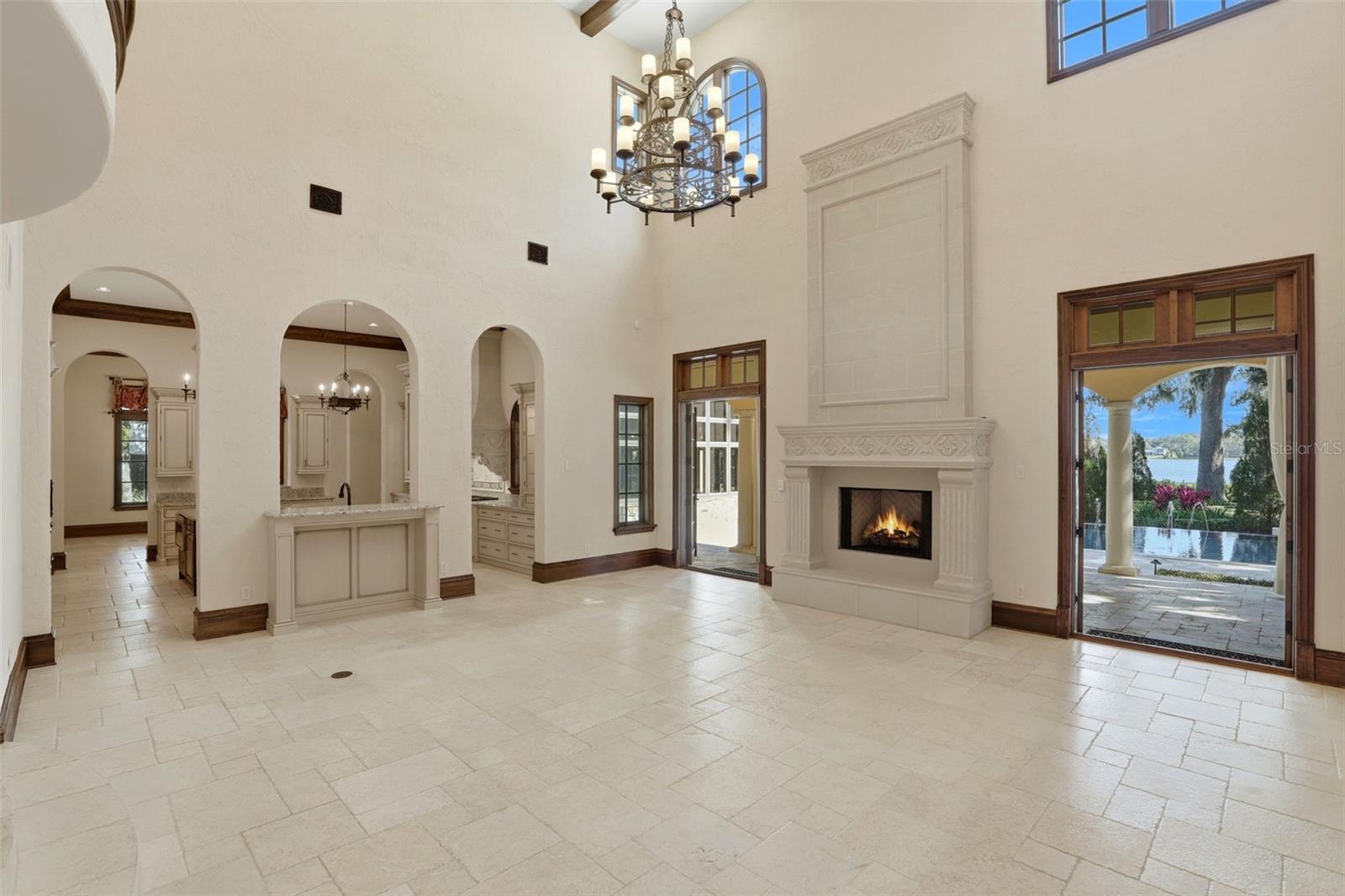 O6350054 Property Photo