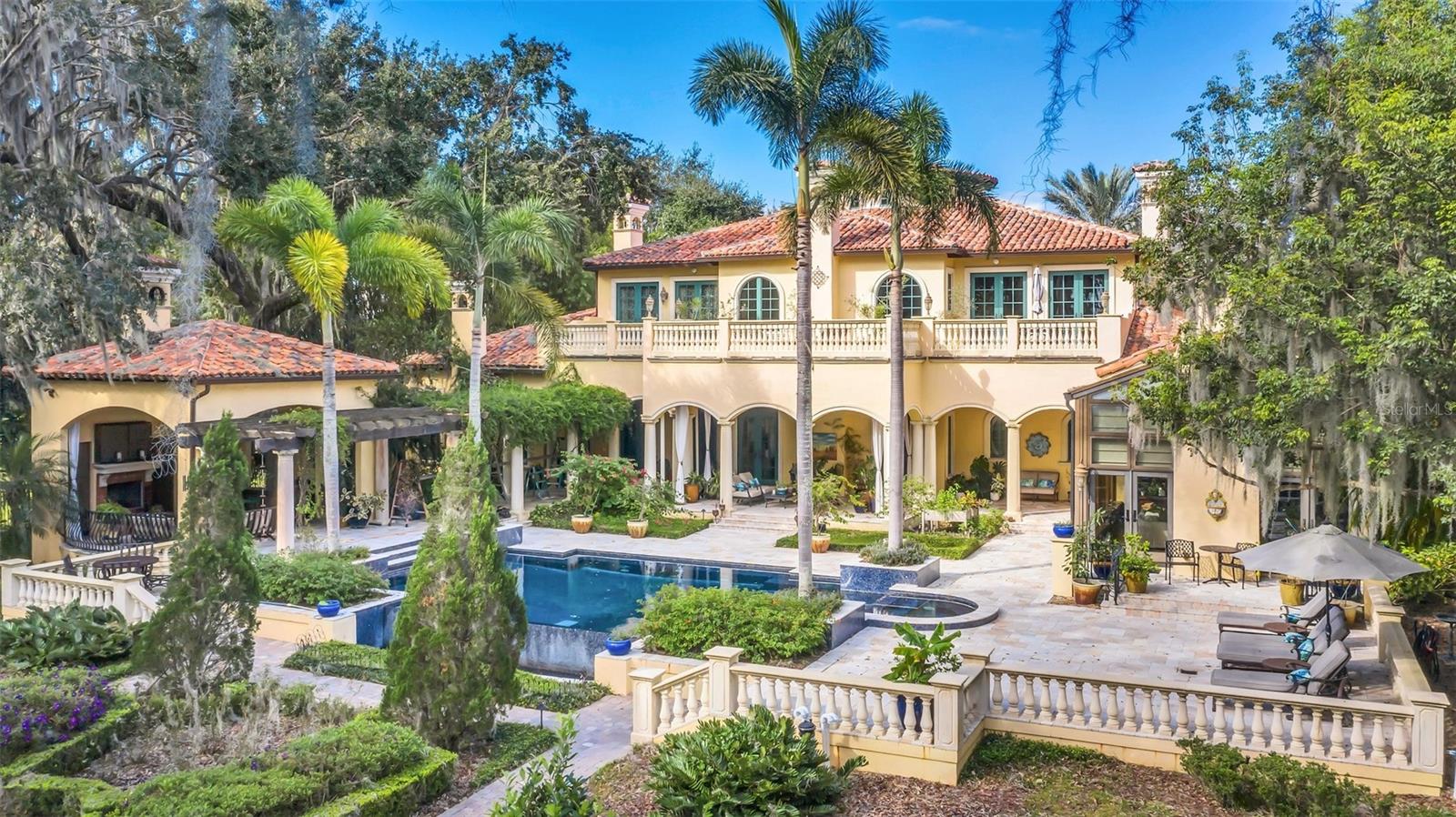 O6350054 Property Photo