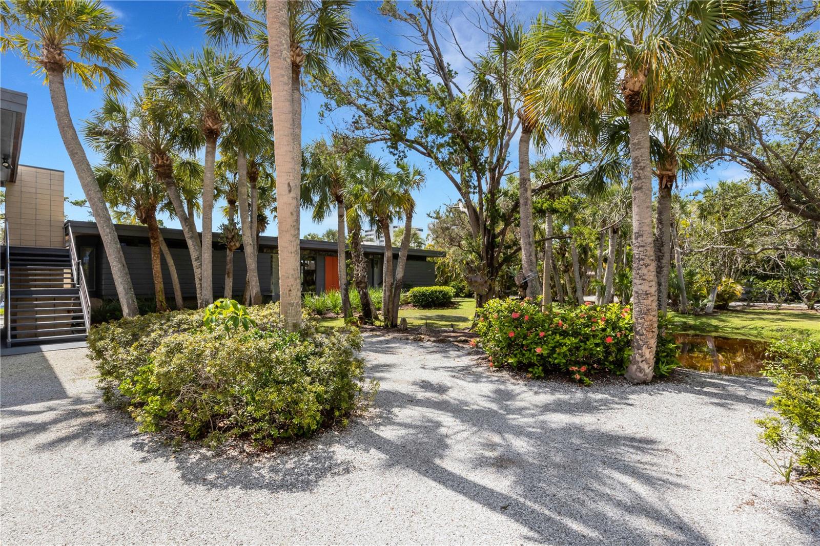 62 SANDY HOOK RD S, SARASOTA, FL, 34242
