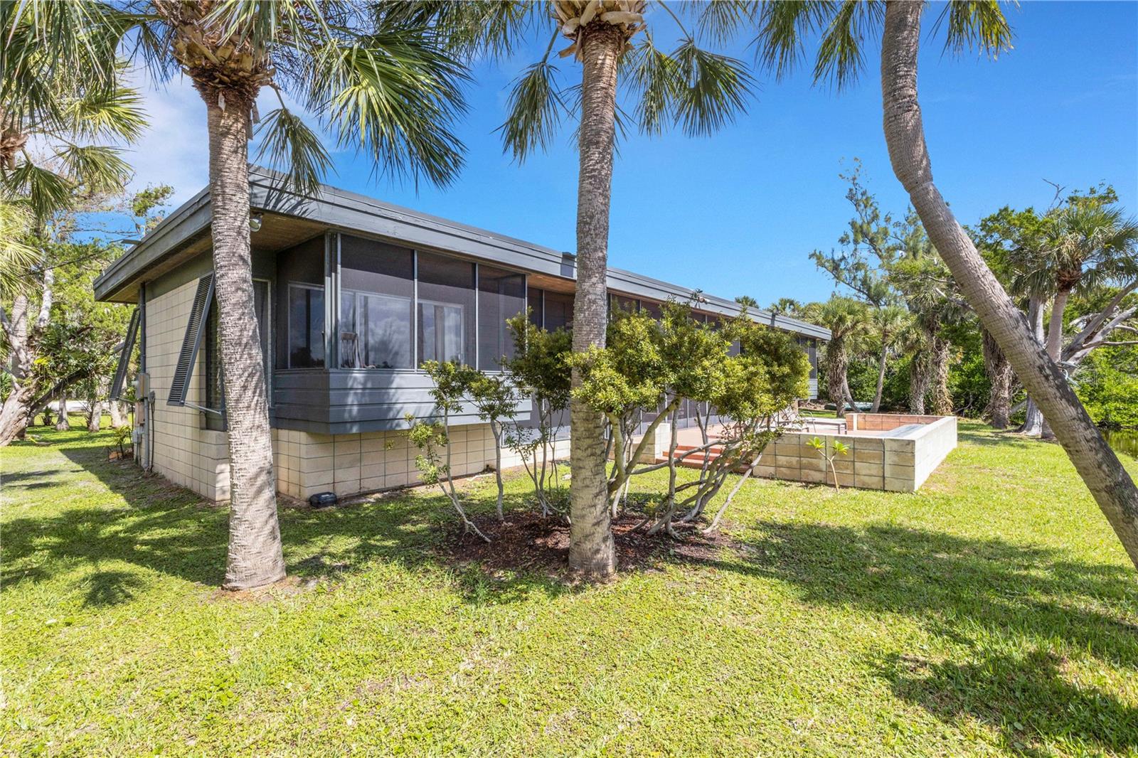 62 SANDY HOOK RD S, SARASOTA, FL, 34242