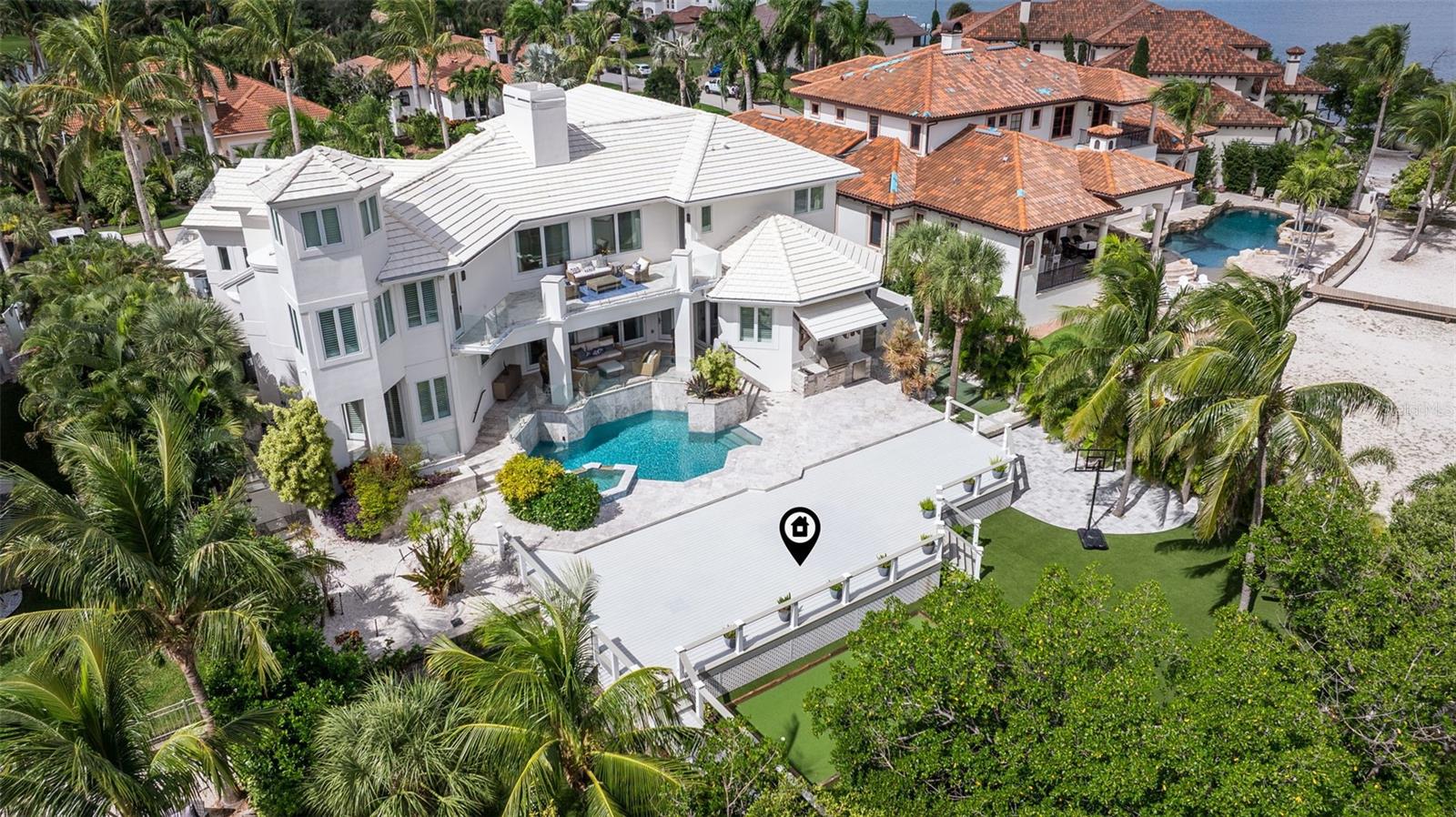 TB8434995 Property Photo