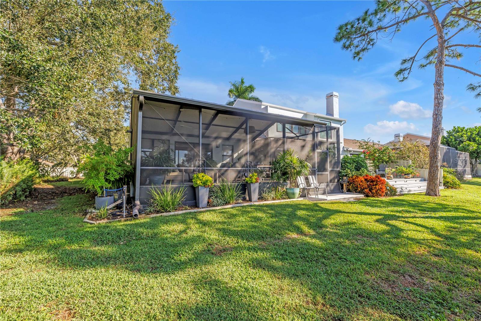 956 SAN CARLOS CT NE, ST PETERSBURG, FL, 33702