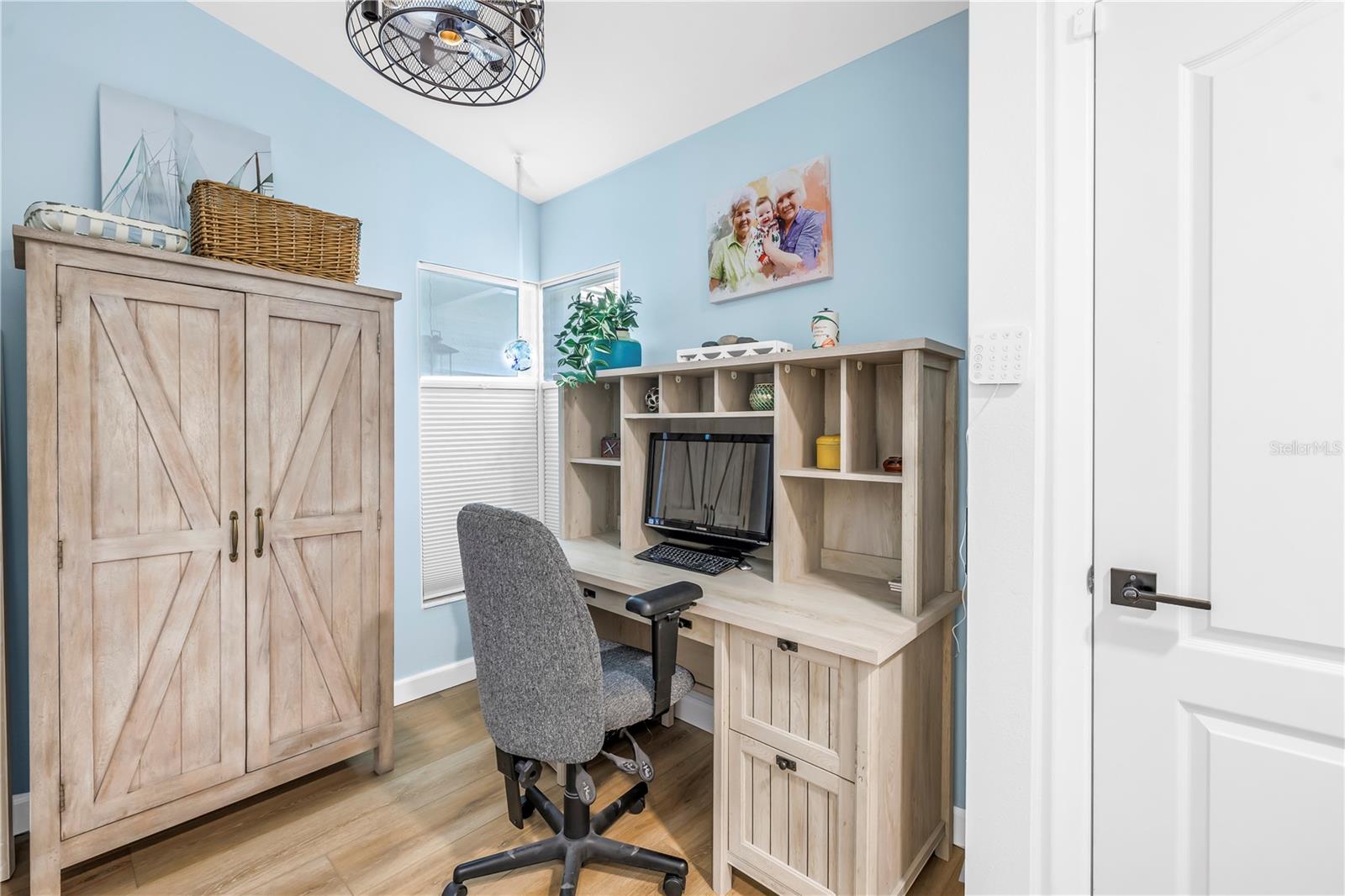 956 SAN CARLOS CT NE, ST PETERSBURG, FL, 33702