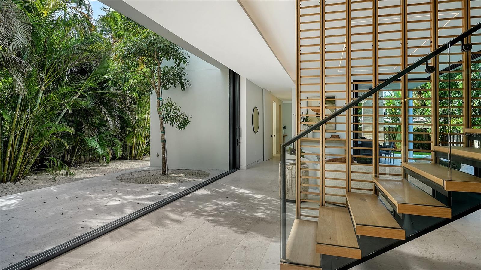 A4667508 Property Photo