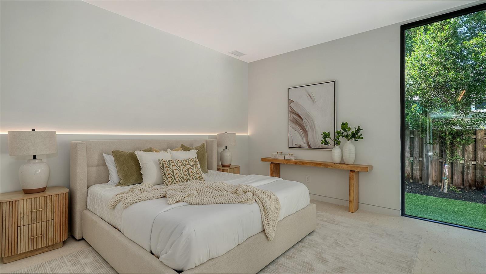 A4667508 Property Photo