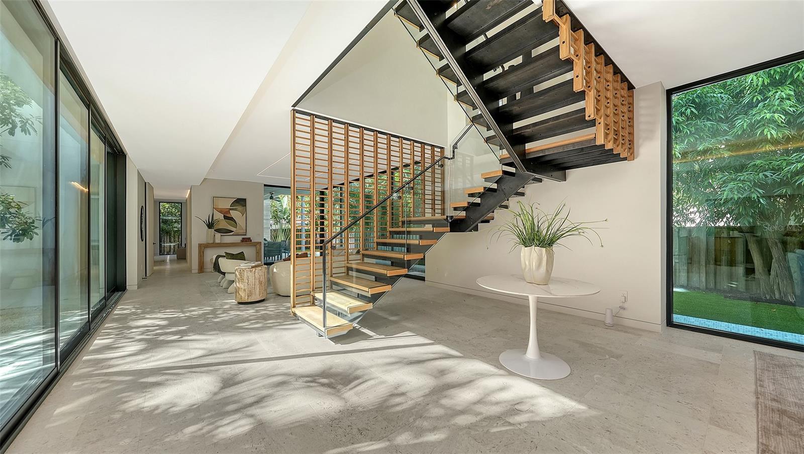 A4667508 Property Photo