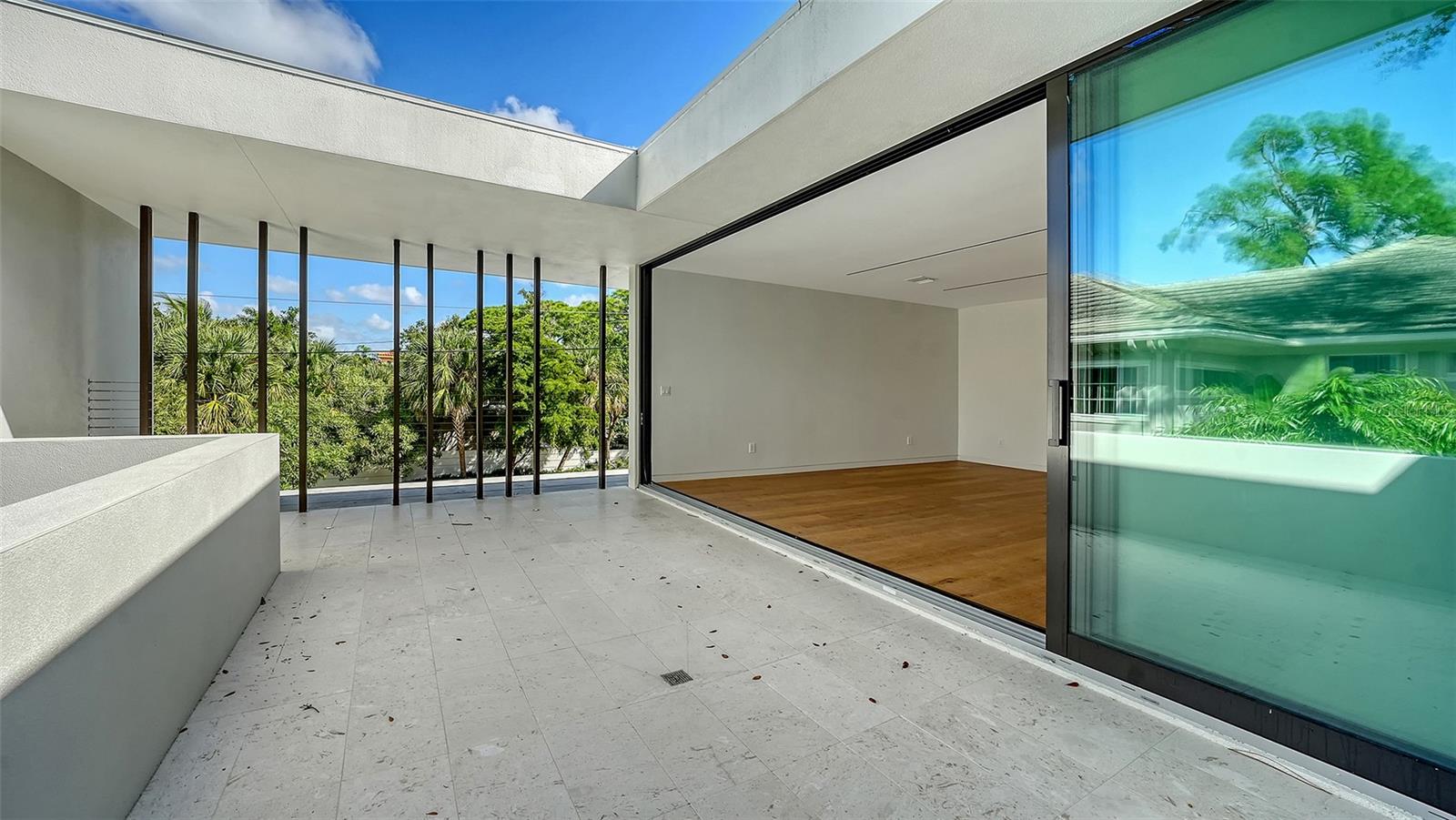 A4667508 Property Photo