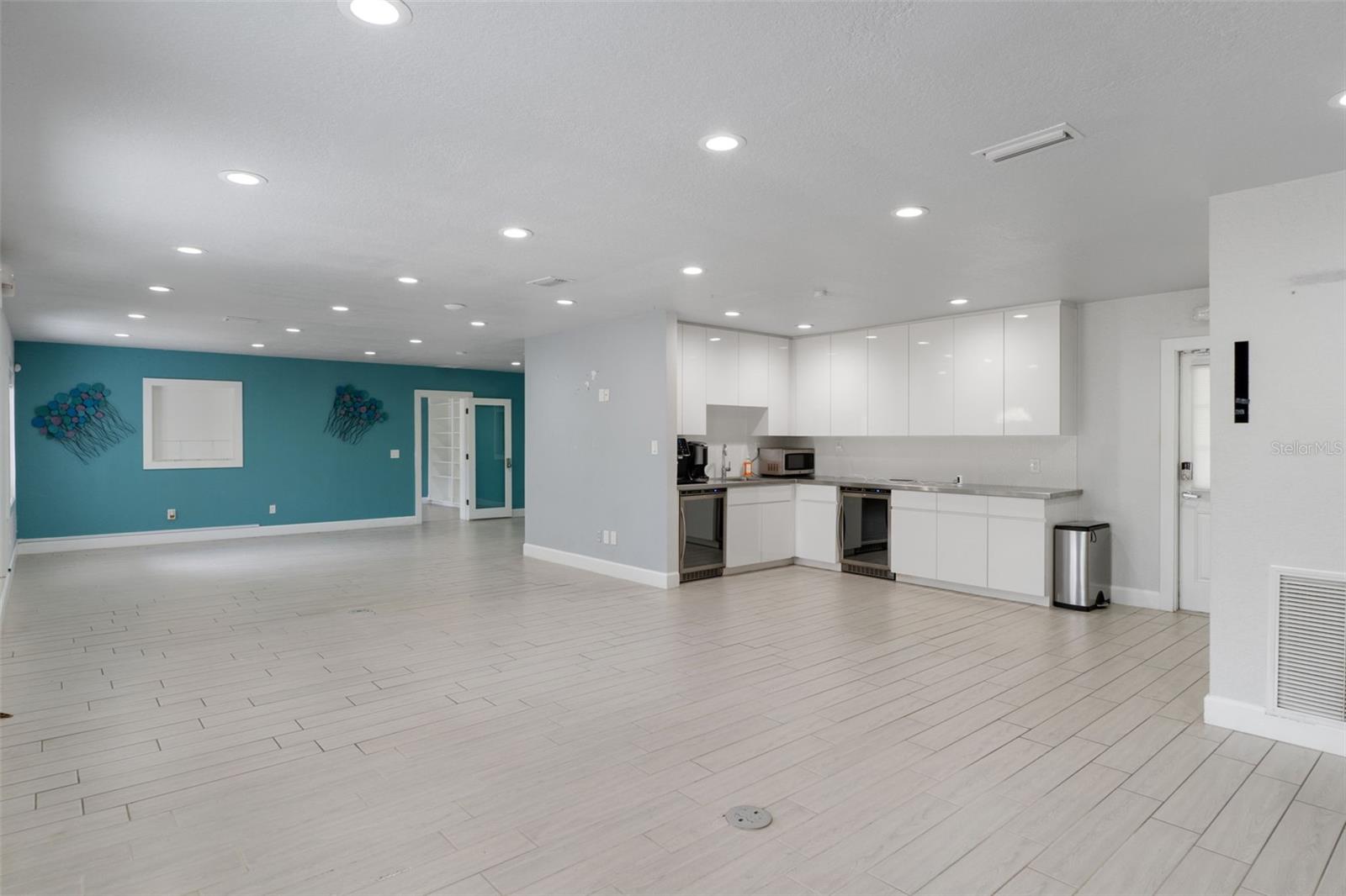 17110 GUNN HWY, ODESSA, FL, 33556