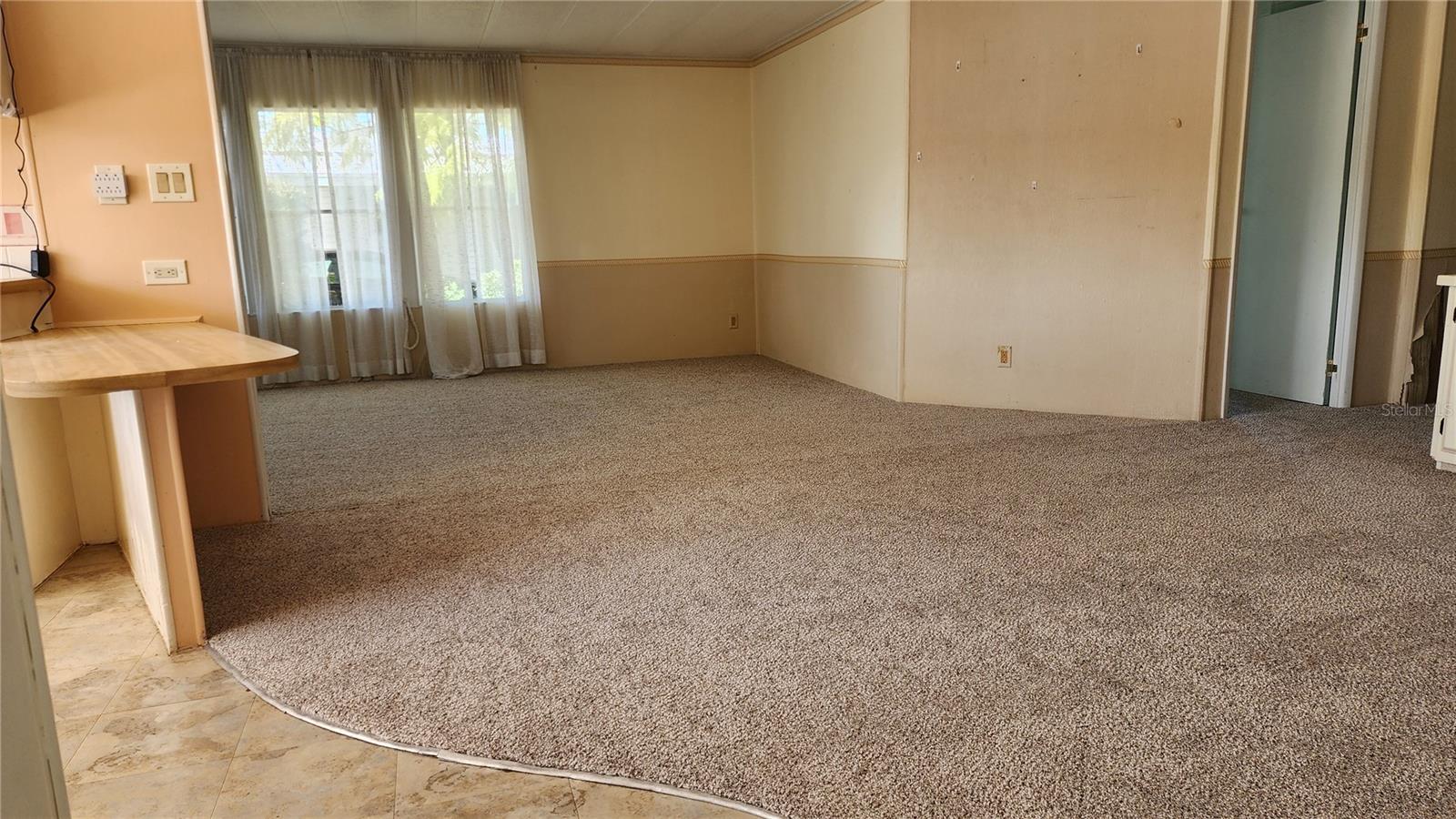 A4667528 Property Photo