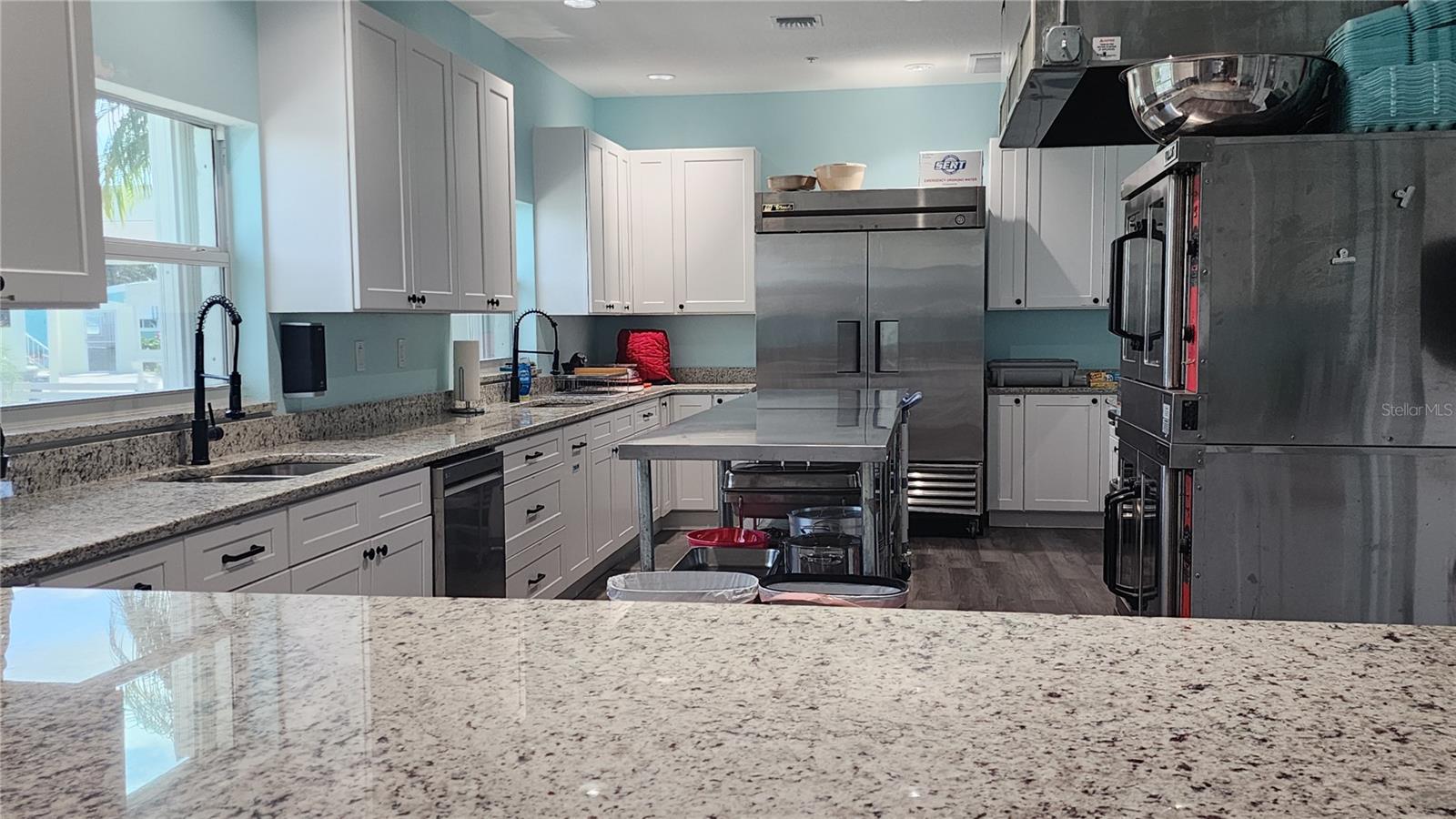 A4667528 Property Photo