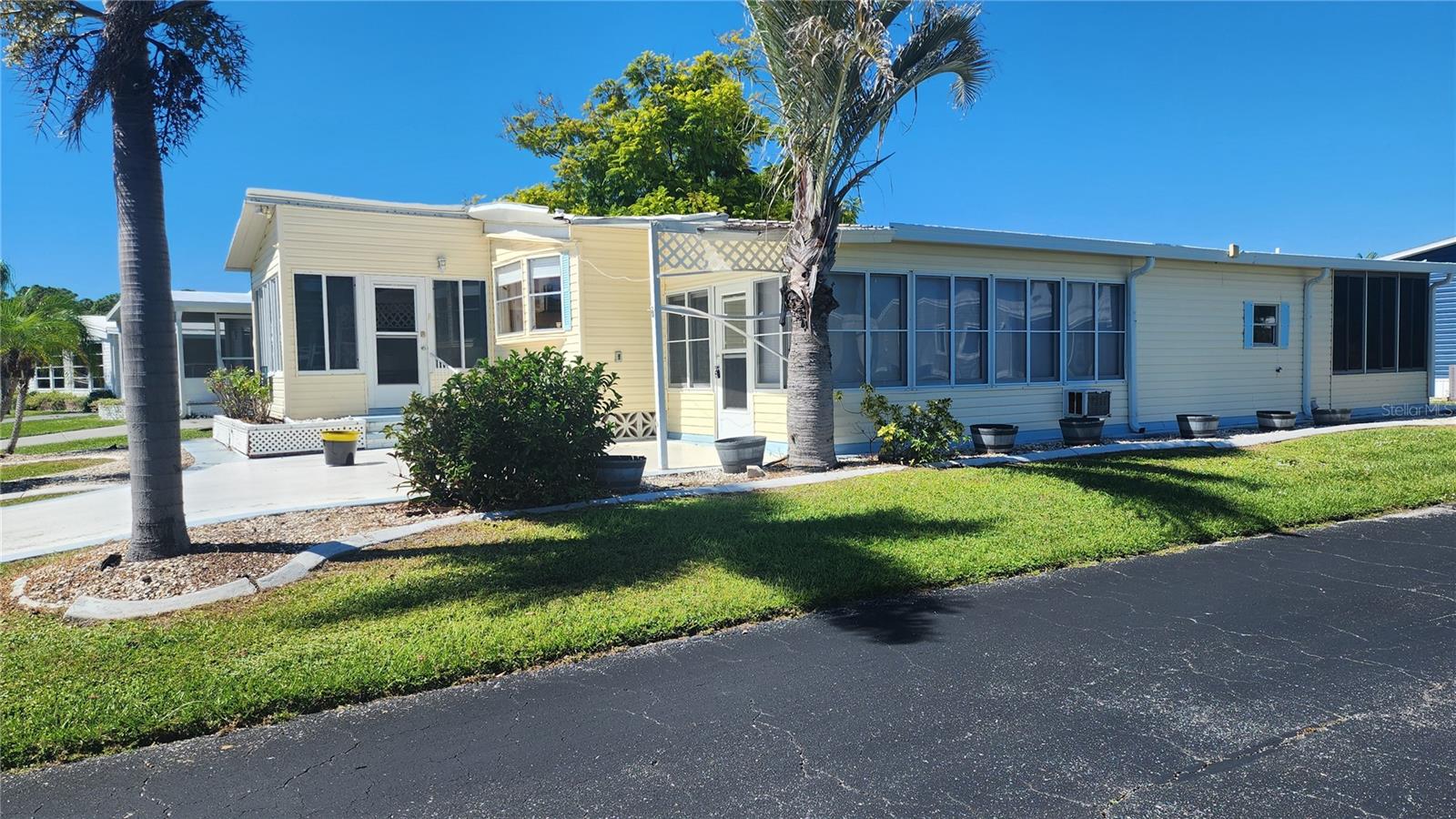 A4667528 Property Photo