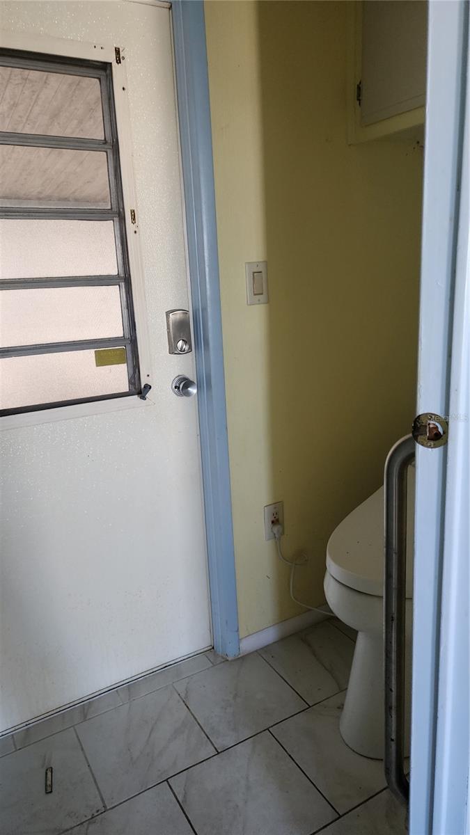 A4667528 Property Photo