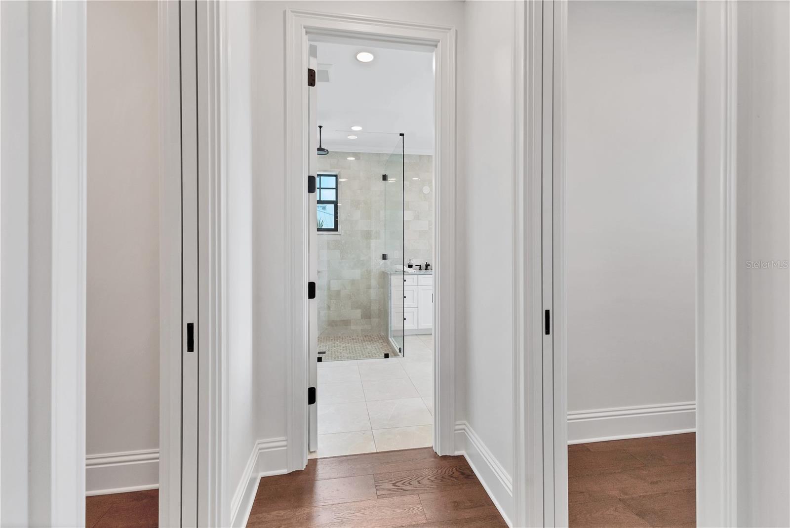 D6144126 Property Photo