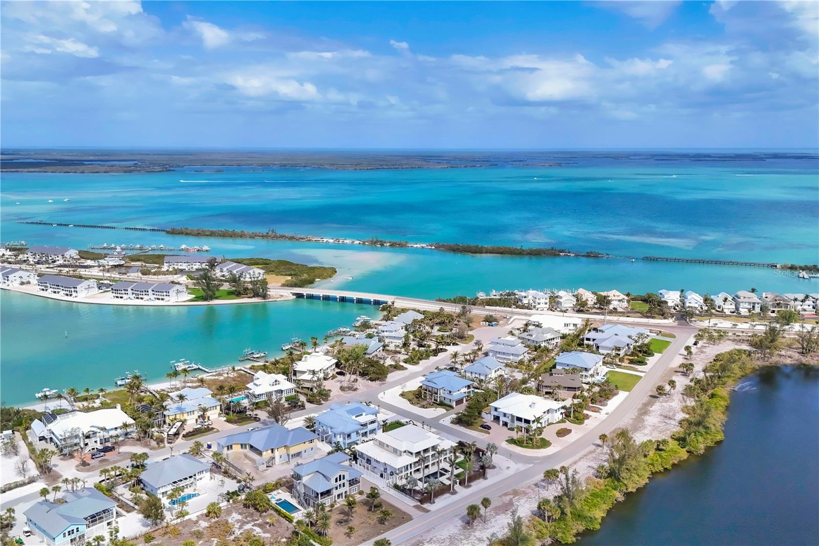 D6144126 Property Photo