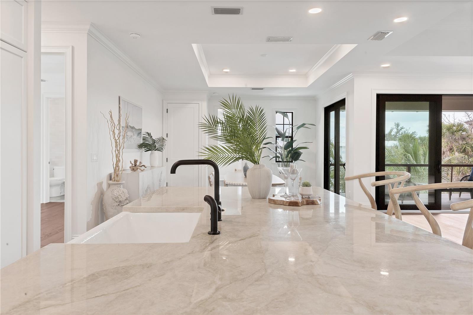 D6144126 Property Photo