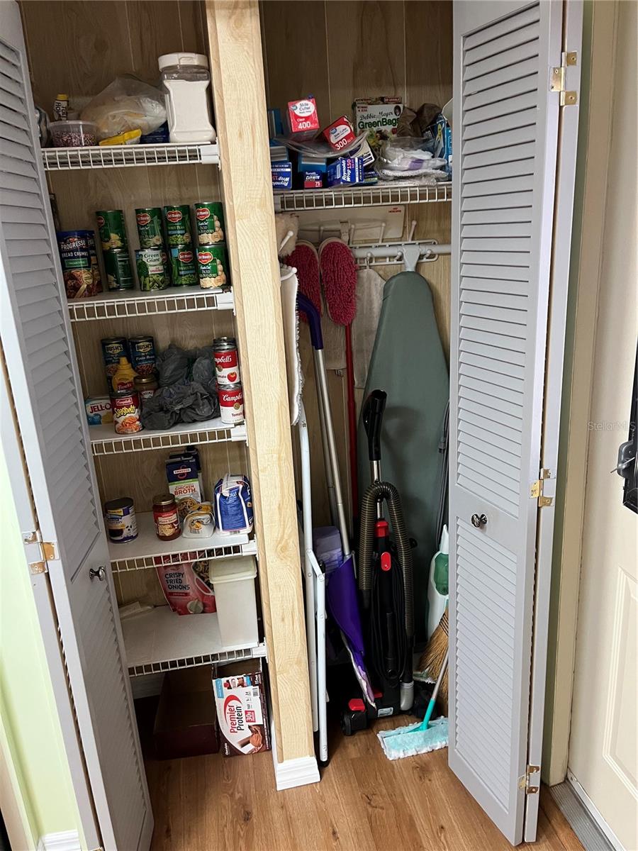 826 JOLANDA CIR, VENICE, FL, 34285