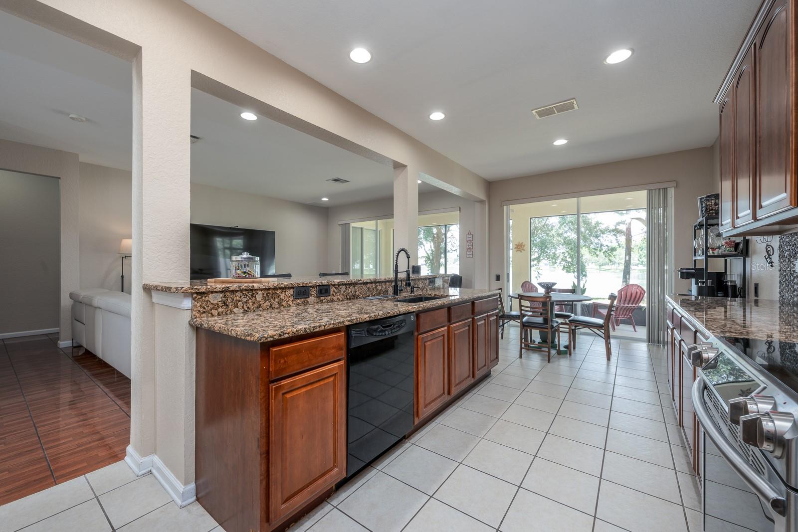 14941 GOLDEN ISLE BLVD, ORLANDO, FL, 32828