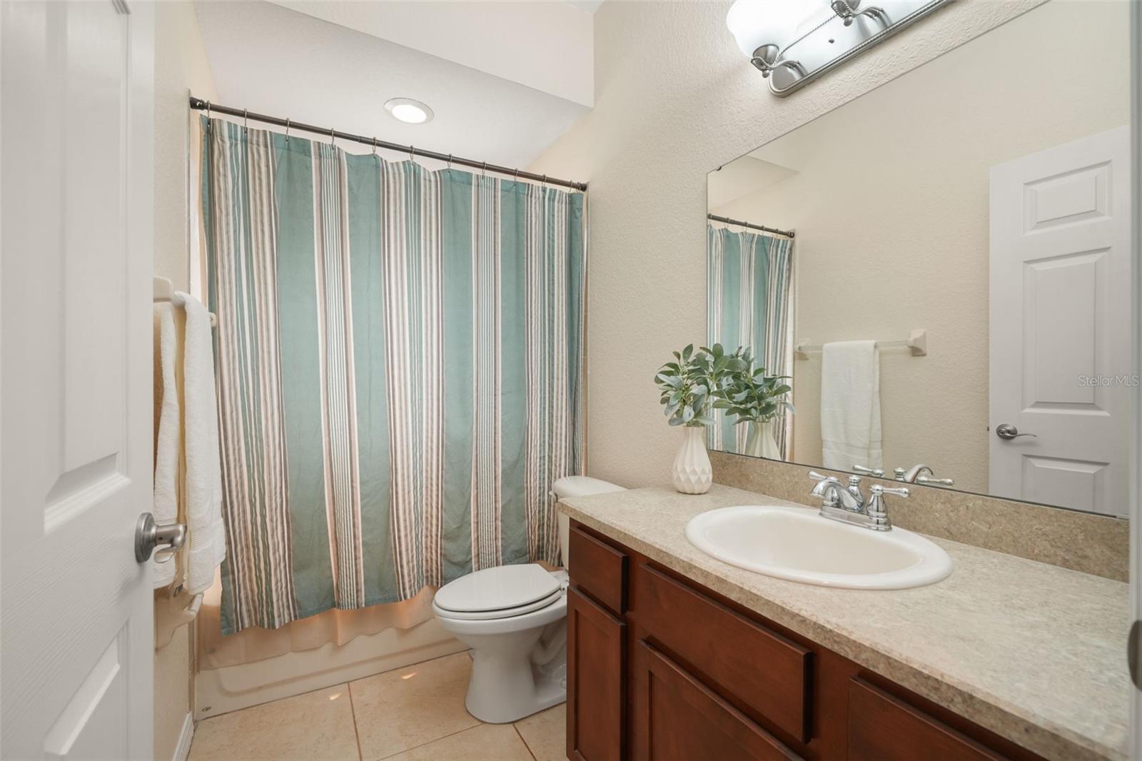 6339 TWIN BRIDGES DR, ZEPHYRHILLS, FL, 33541