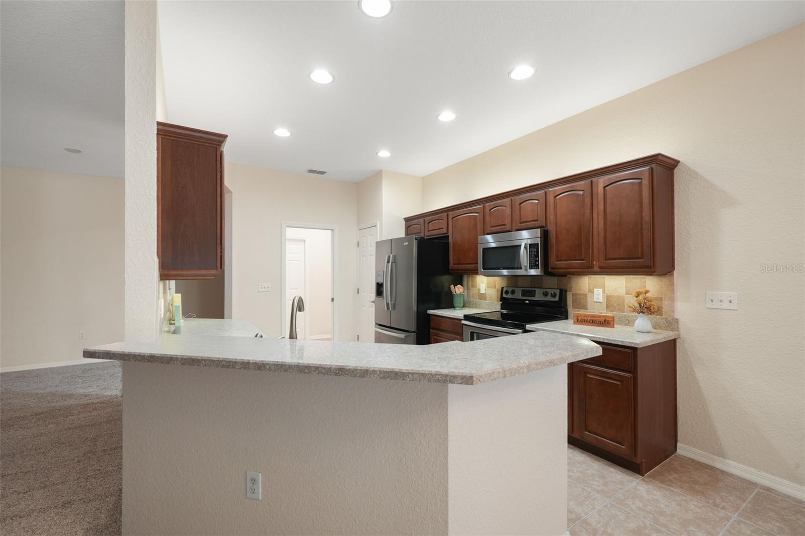 6339 TWIN BRIDGES DR, ZEPHYRHILLS, FL, 33541