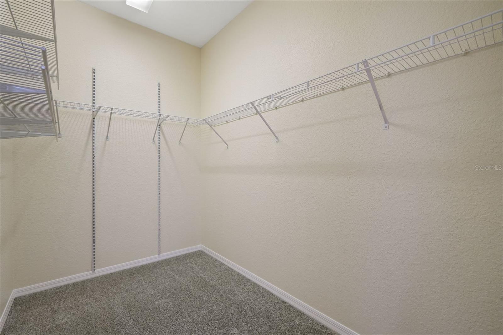 6339 TWIN BRIDGES DR, ZEPHYRHILLS, FL, 33541