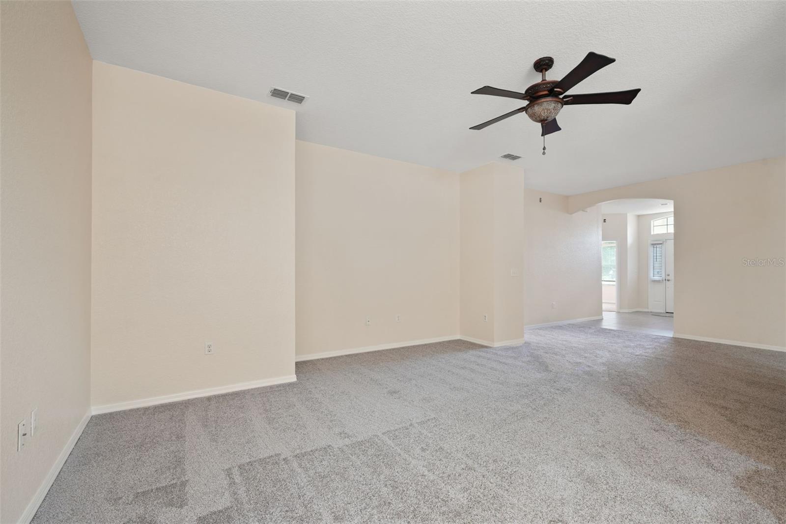 6339 TWIN BRIDGES DR, ZEPHYRHILLS, FL, 33541