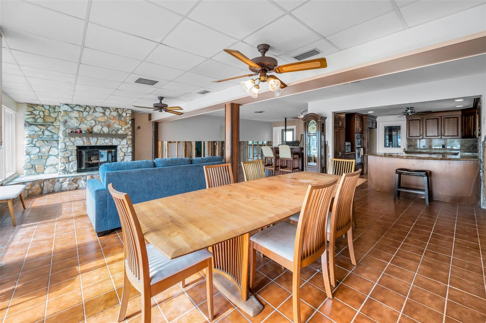 This space is craving a renovation to make it amazing