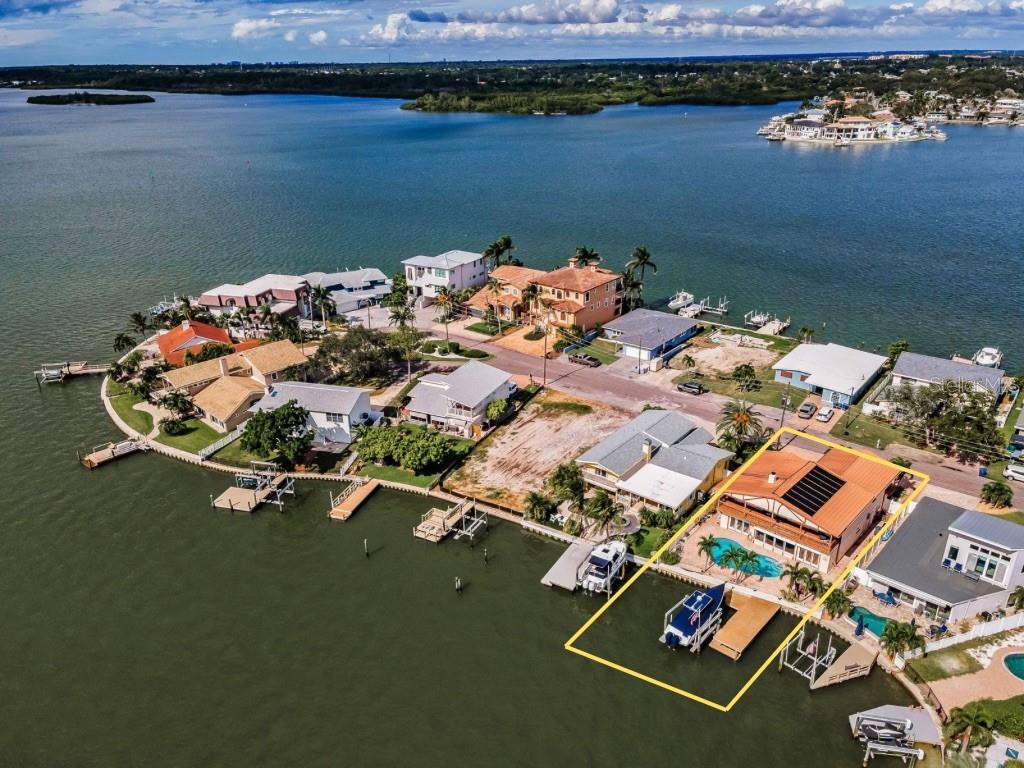 Quiet cul-de-sac street