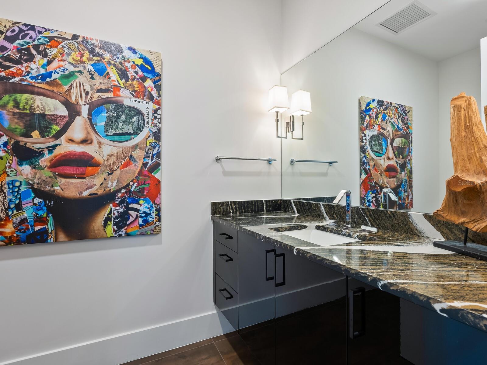 A4667550 Property Photo