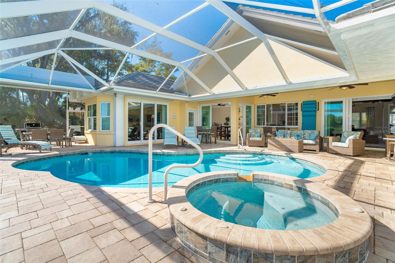 1 N CAYMAN ISLES BLVD, ENGLEWOOD, FL, 34223