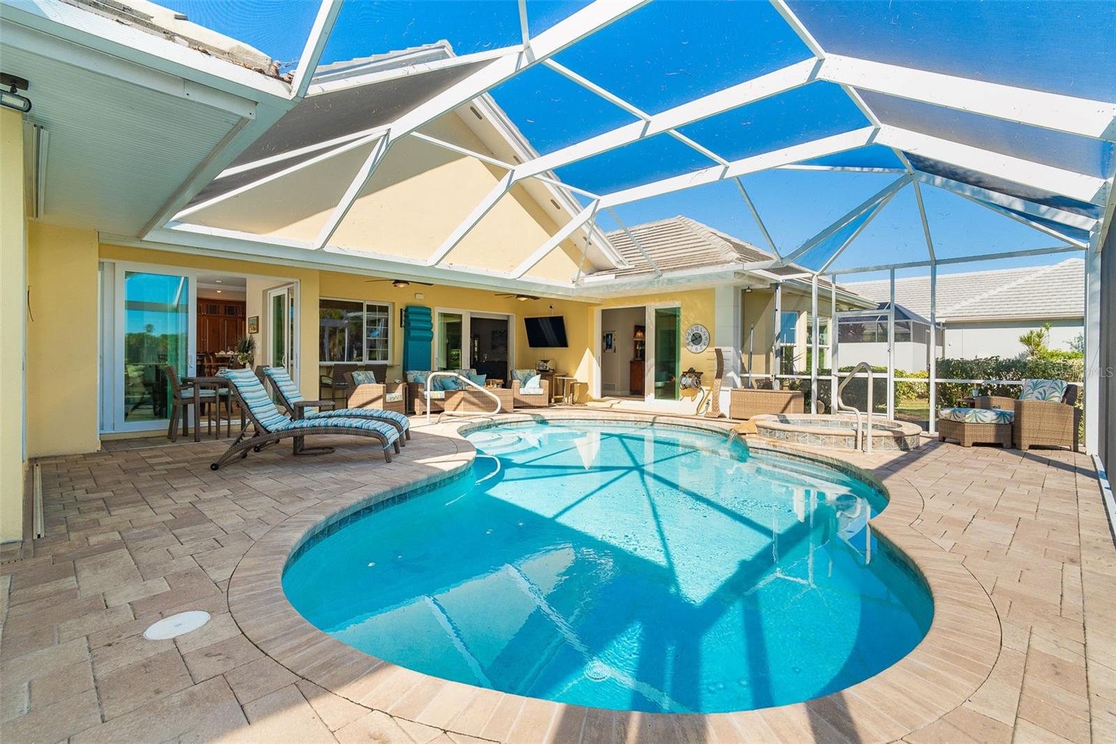 1 N CAYMAN ISLES BLVD, ENGLEWOOD, FL, 34223