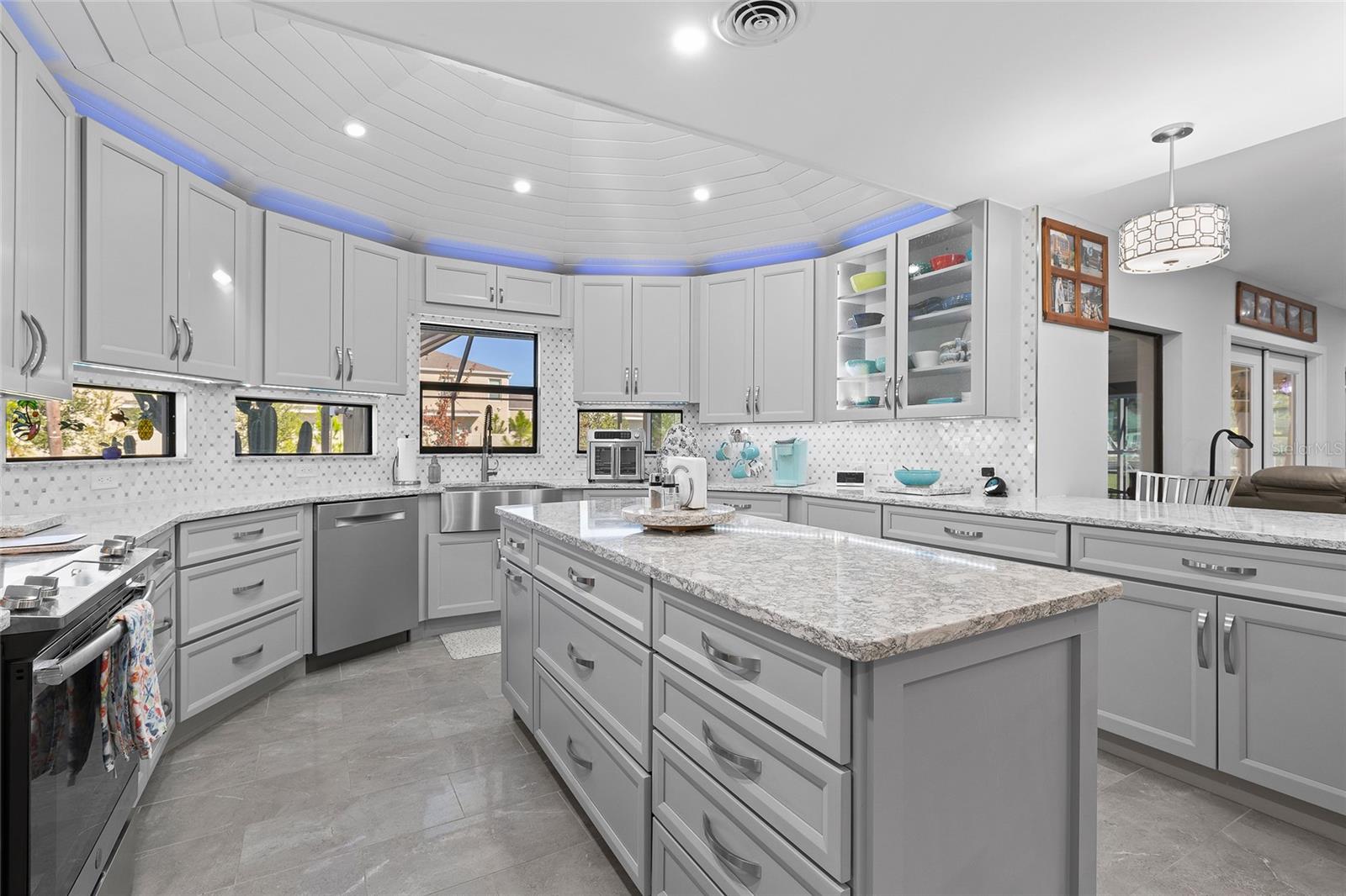 2710 22ND ST, EDGEWATER, FL, 32141