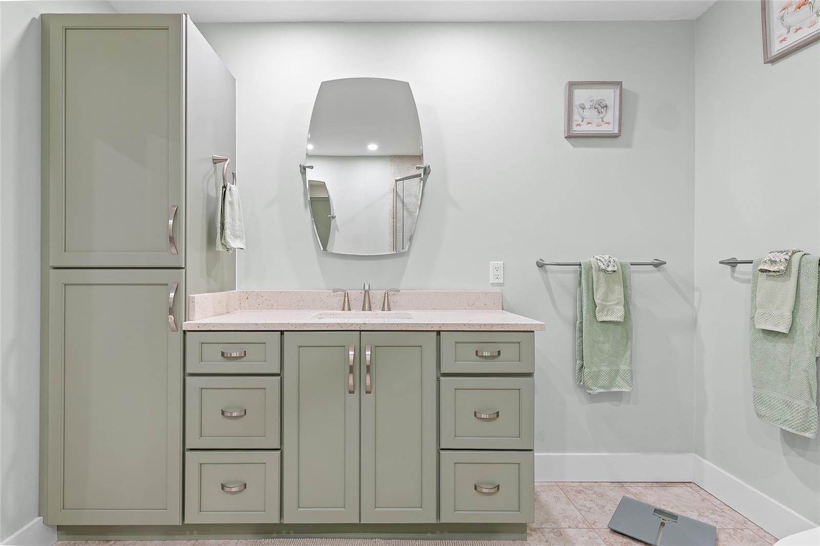 2710 22ND ST, EDGEWATER, FL, 32141