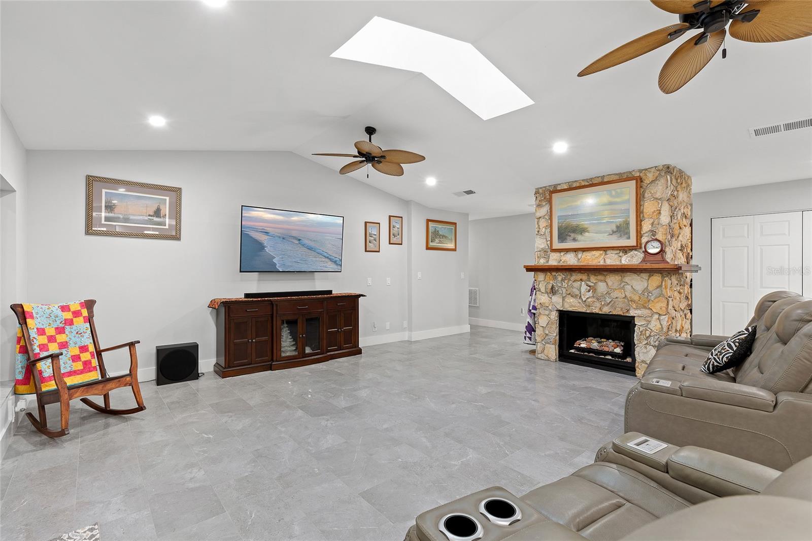 2710 22ND ST, EDGEWATER, FL, 32141