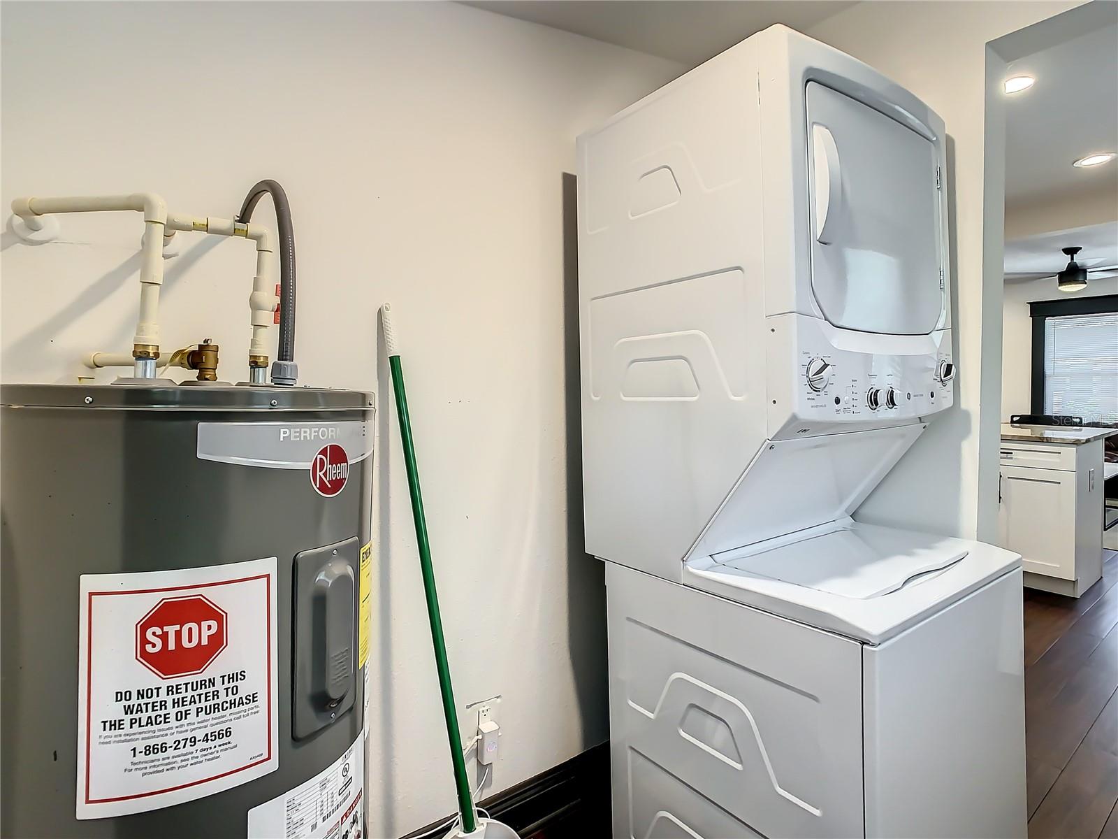 803 E FRIERSON AVE, TAMPA, FL, 33603