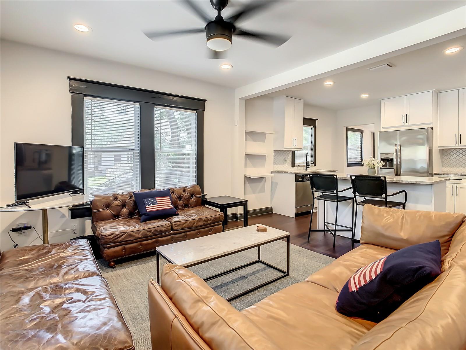 803 E FRIERSON AVE, TAMPA, FL, 33603