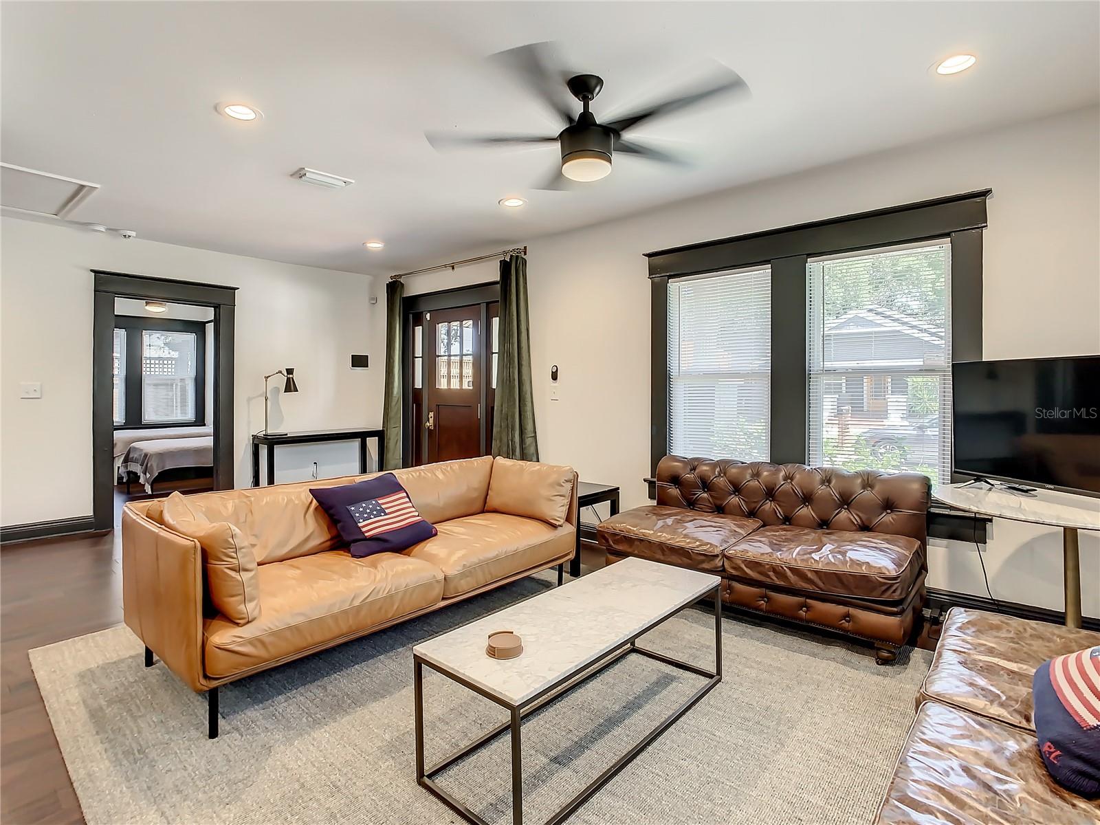 803 E FRIERSON AVE, TAMPA, FL, 33603