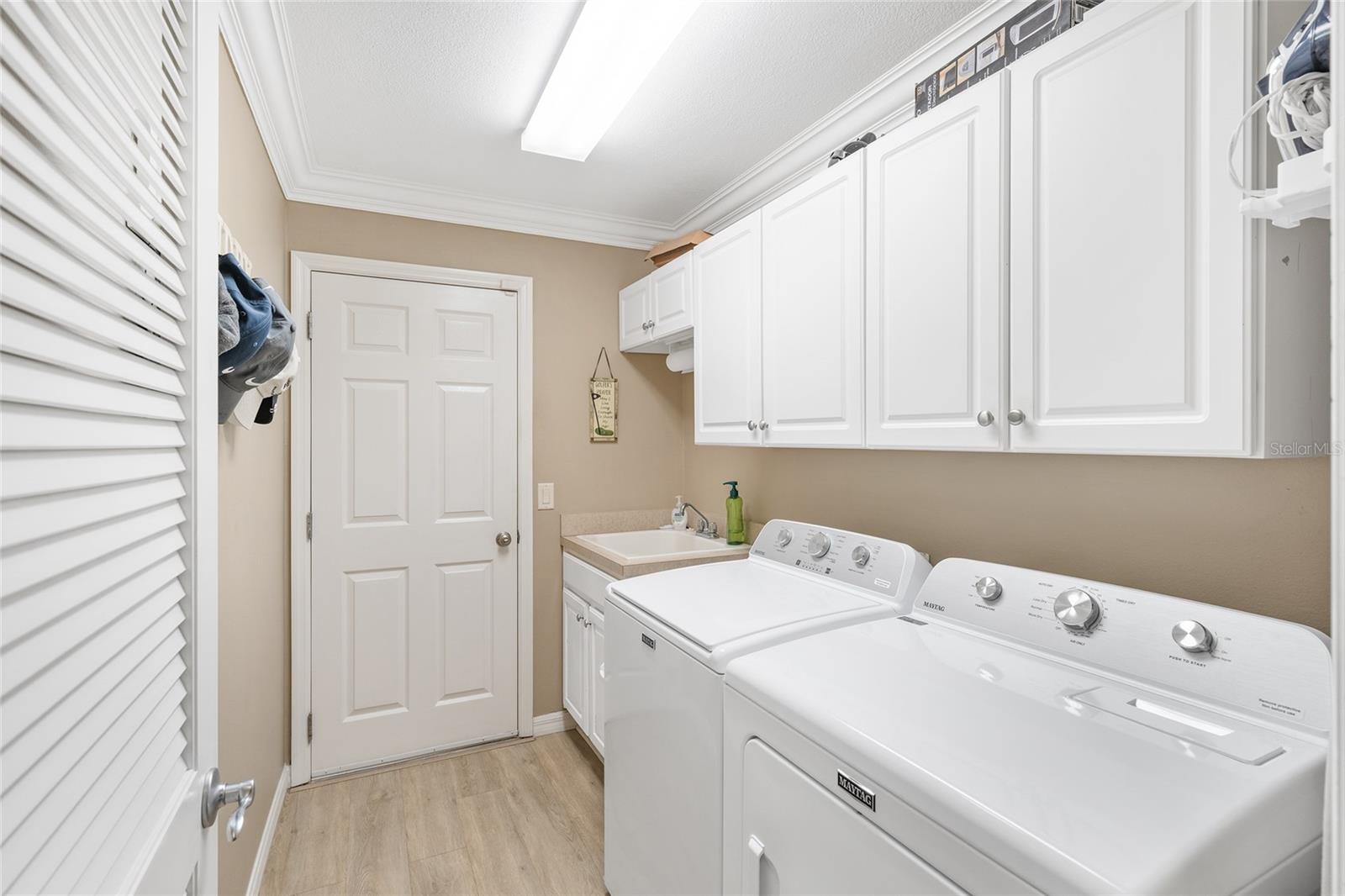 2108 CLARKS HILL WAY, THE VILLAGES, FL, 32162