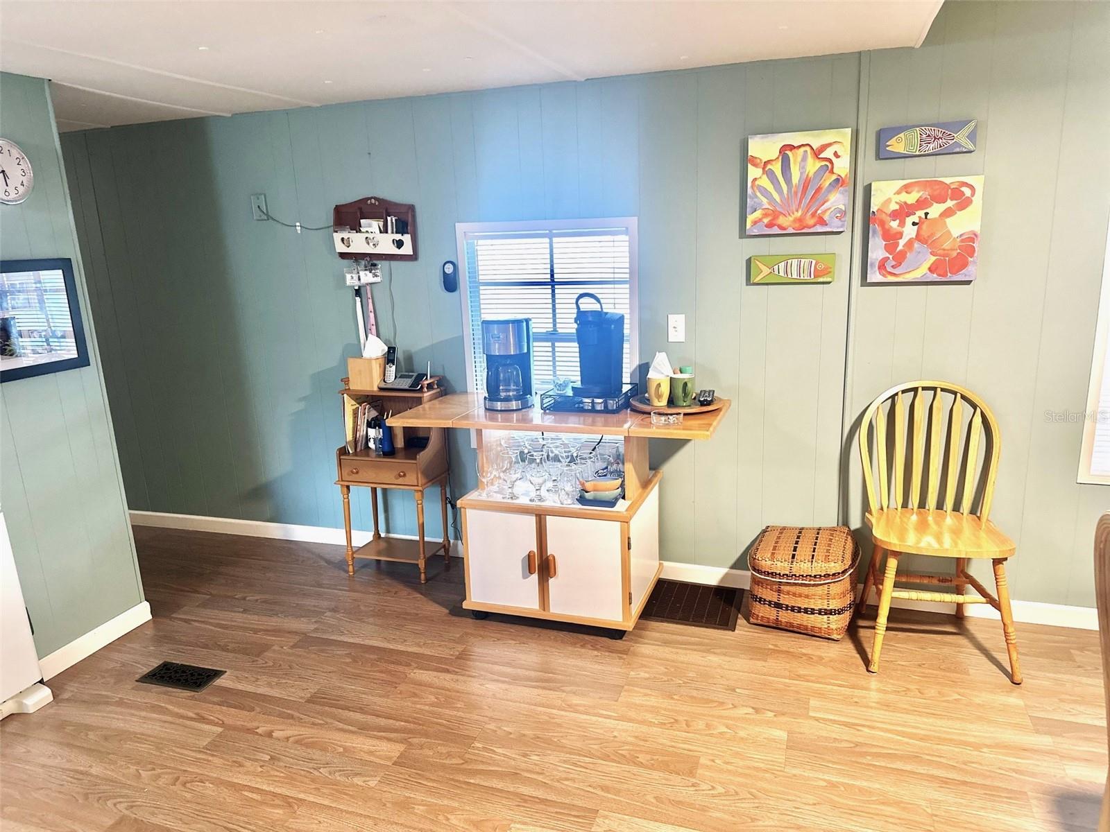 TB8435120 Property Photo