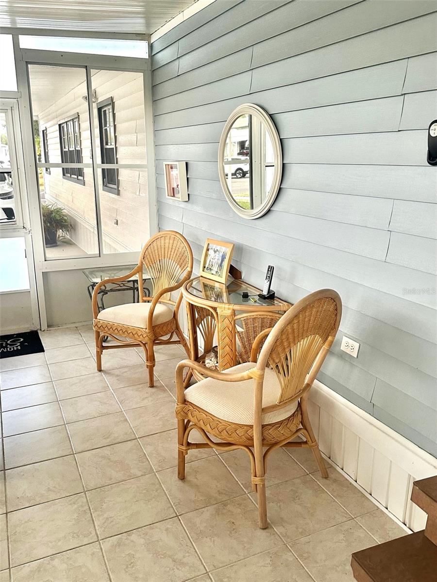 TB8435120 Property Photo