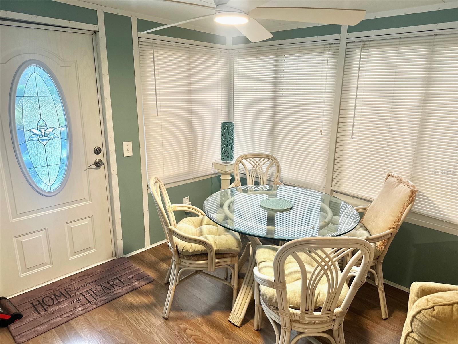 TB8435120 Property Photo