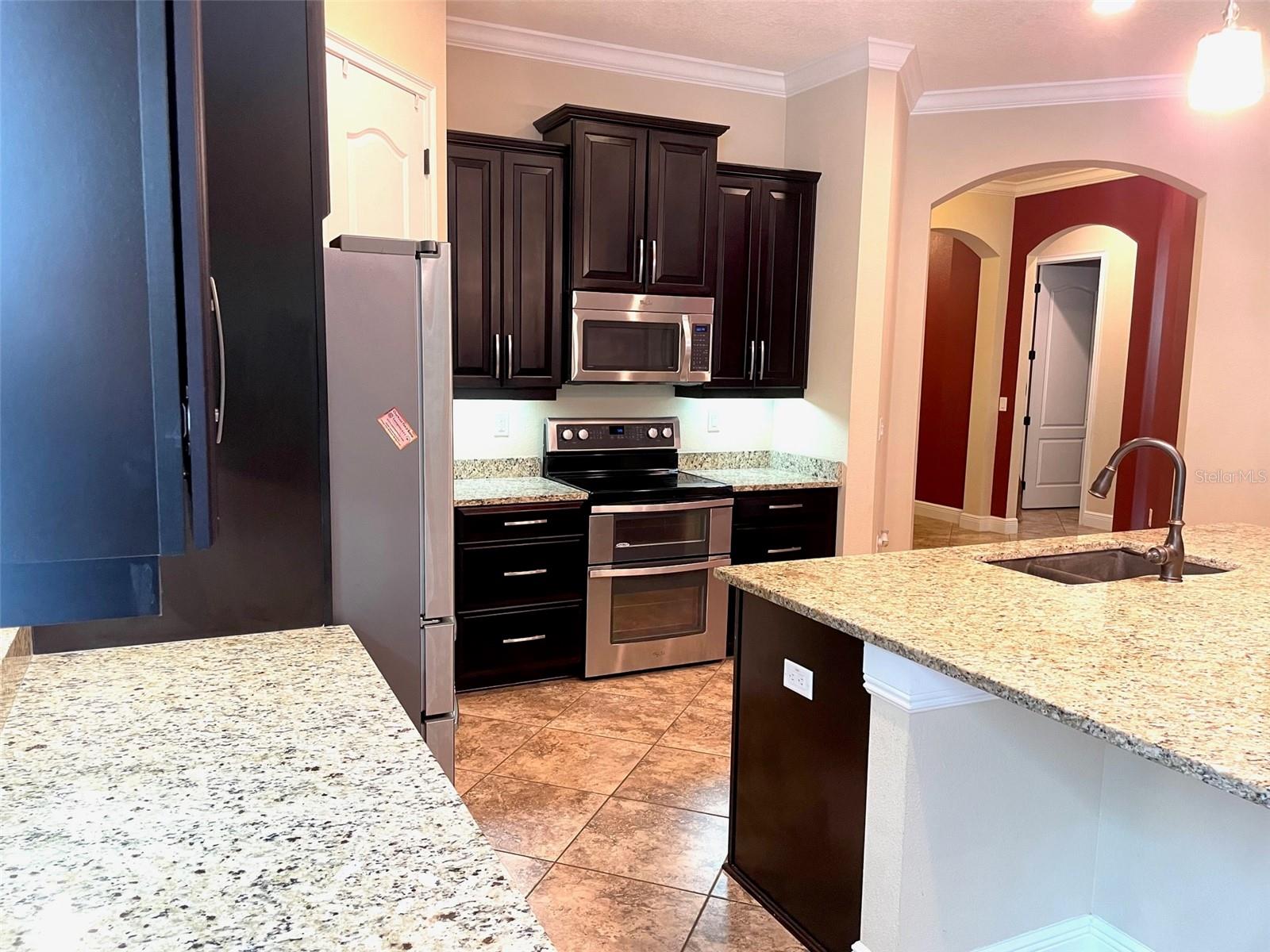 11522 QUIET FOREST DR, TAMPA, FL, 33635