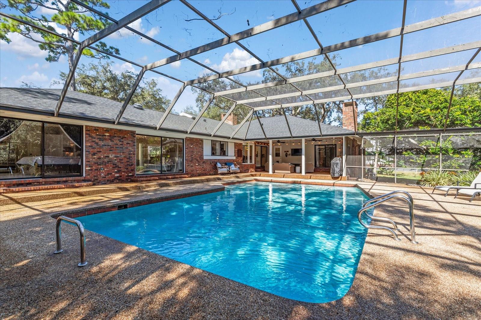 203 S SWEETWATER COVE BLVD, LONGWOOD, FL, 32779