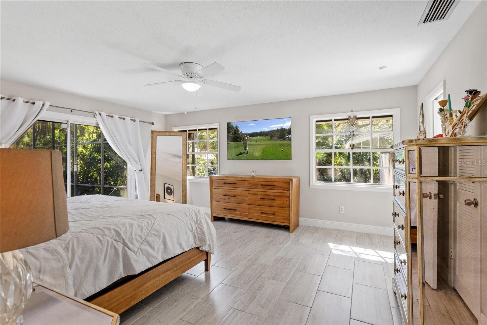 203 S SWEETWATER COVE BLVD, LONGWOOD, FL, 32779