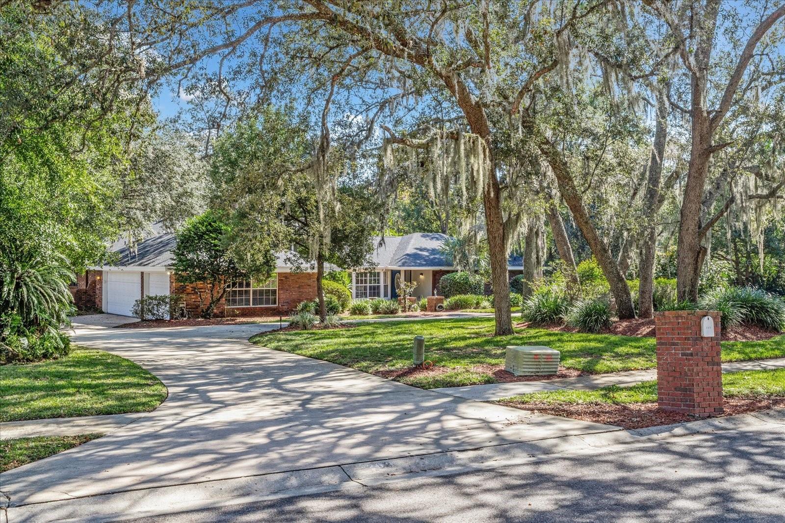 203 S SWEETWATER COVE BLVD, LONGWOOD, FL, 32779