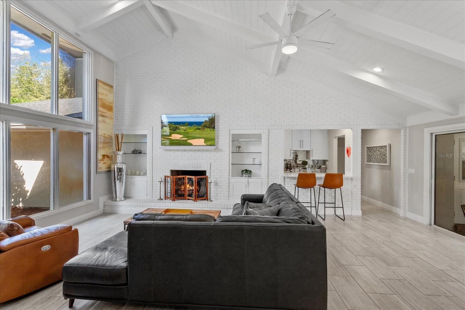 203 S SWEETWATER COVE BLVD, LONGWOOD, FL, 32779