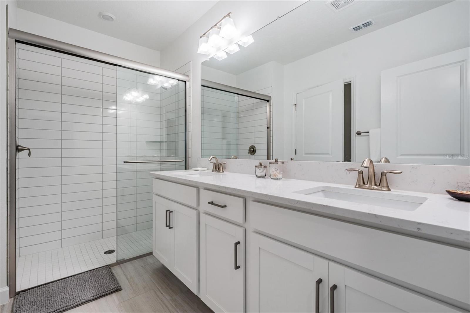 10935 GABLE DIG LOOP, SAN ANTONIO, FL, 33576