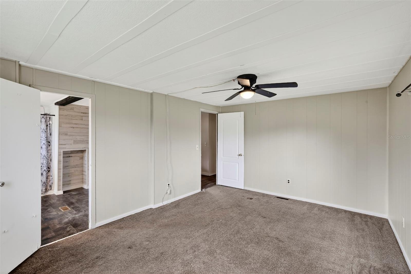 37016 WATERSIDE DR, ZEPHYRHILLS, FL, 33541