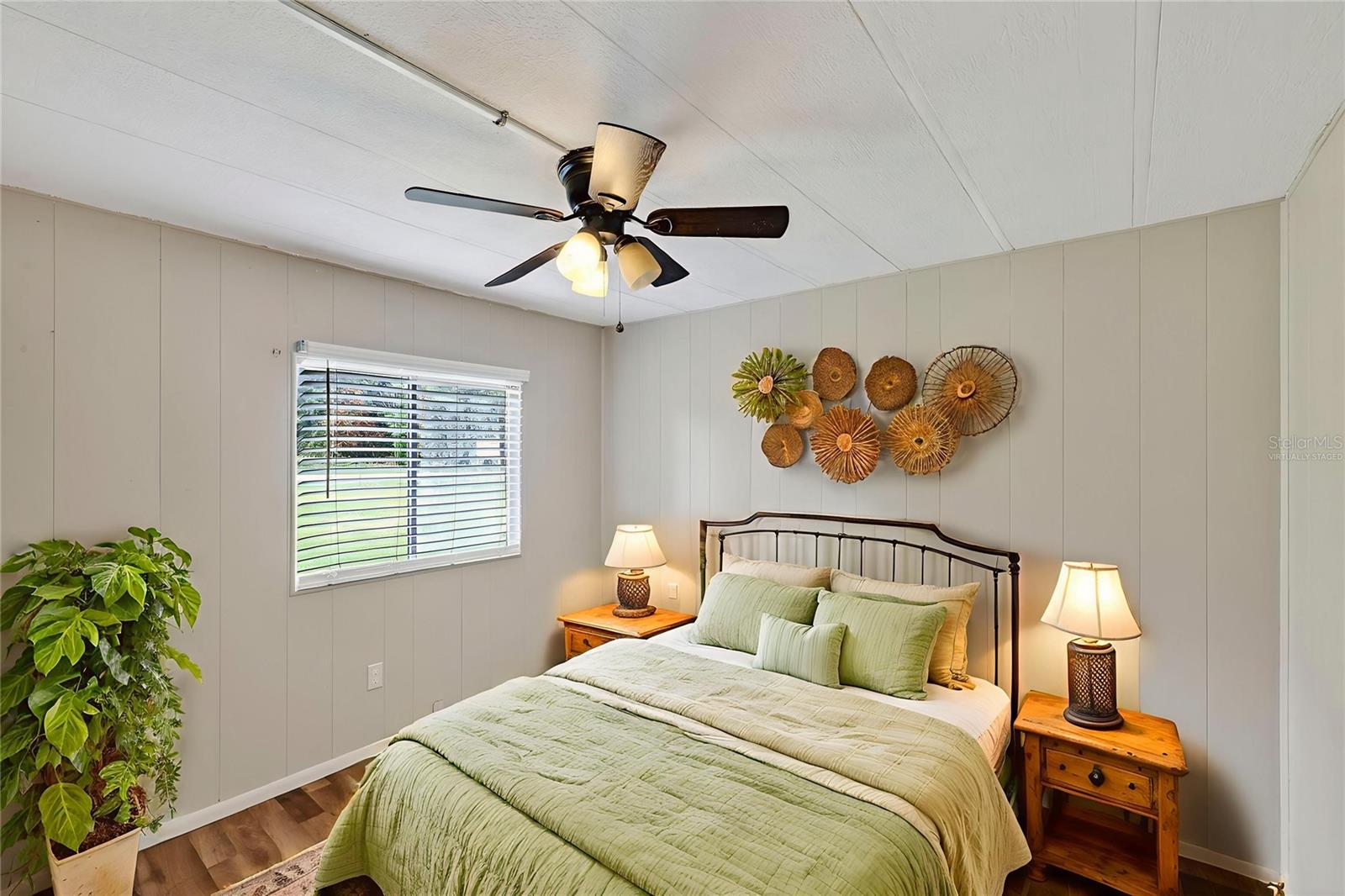 37016 WATERSIDE DR, ZEPHYRHILLS, FL, 33541