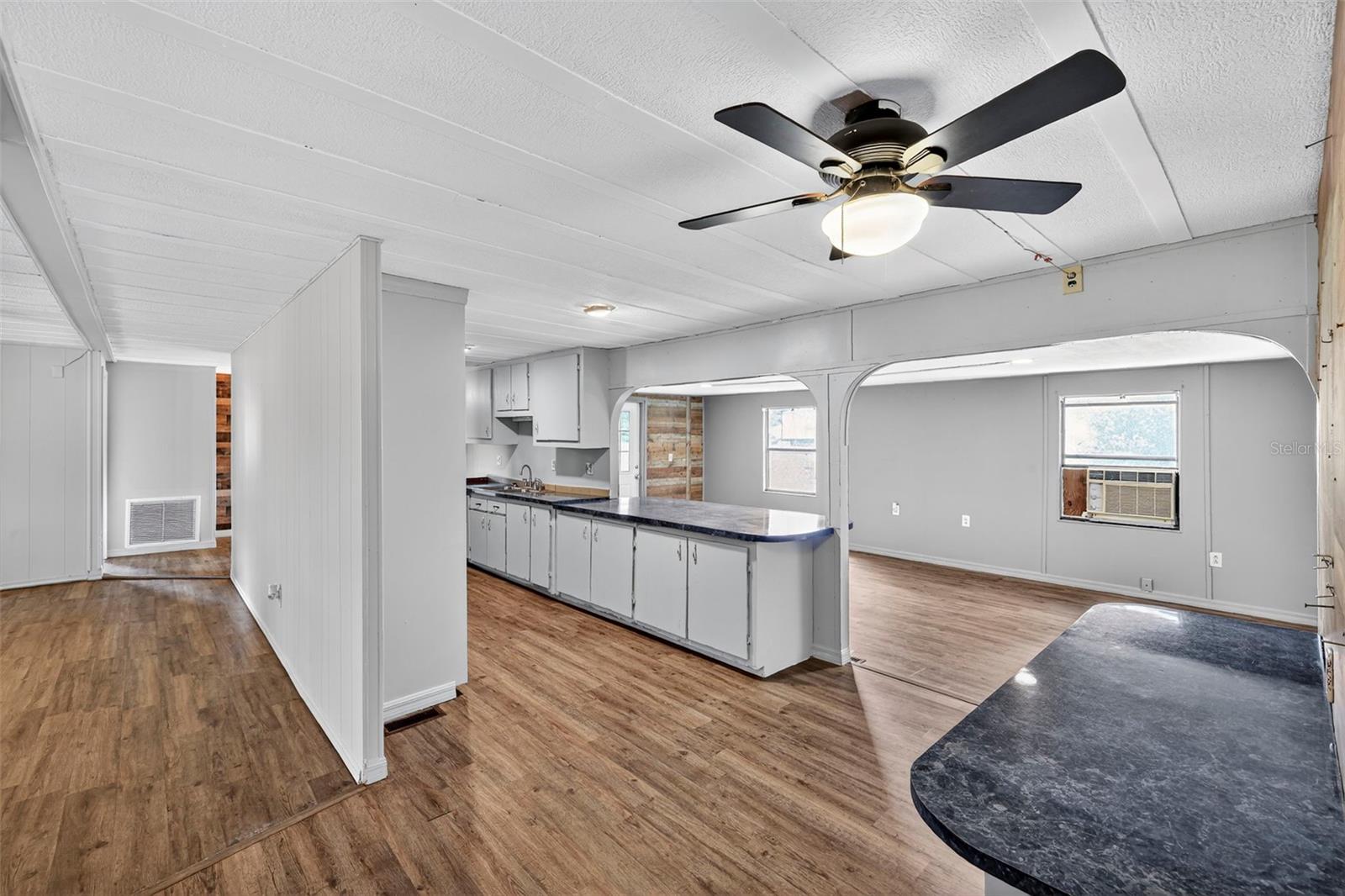 37016 WATERSIDE DR, ZEPHYRHILLS, FL, 33541